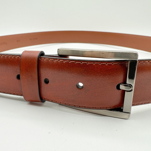 Johnston &‎ Murphy Brown Leather Dress Belt Mens Size 44 - Picture 2 of 8